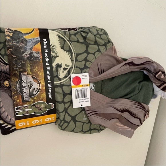 Berkley Jensen Other - Kids Hooded Blanket Sleeper